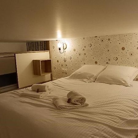 Antares - Sils --- 2 Chambres Separees En Mezzanine Caen Exterior foto